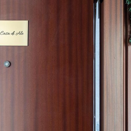 Апартаменты A Casa Di Ale Чинизелло-Бальзамо Экстерьер фото